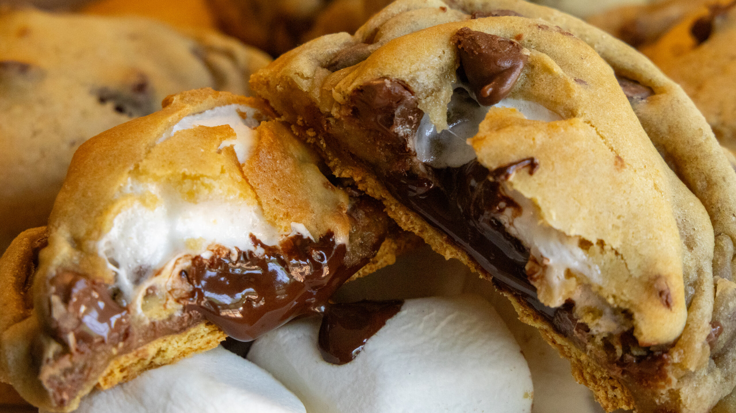 LAL ST s’mores cookies with chocolate and marshmallow